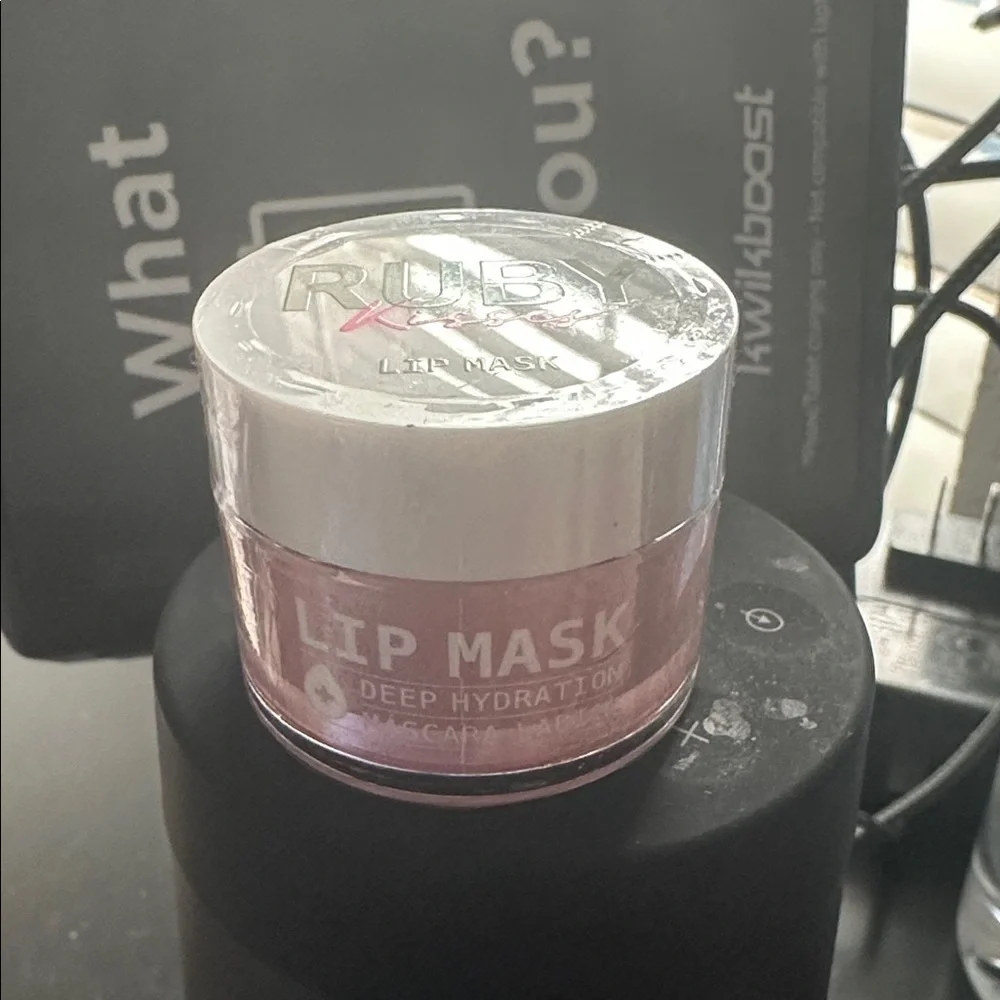Ruby Kisses Lip Mask